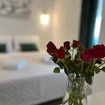 Four Stars * 斯维蒂佩塔