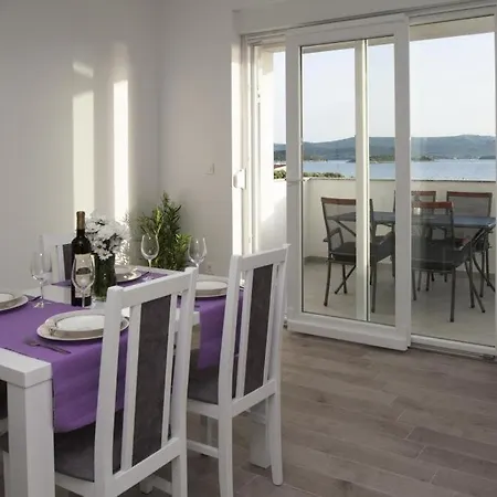 Four Stars * Sveti Petar