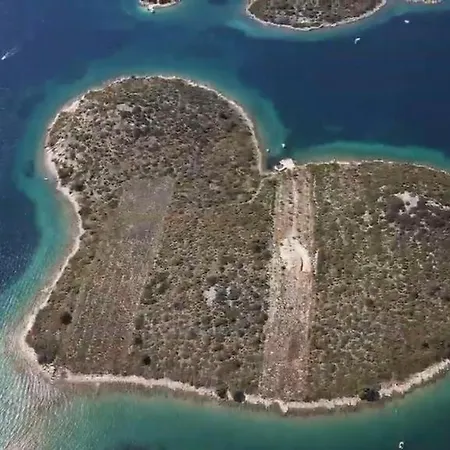 Four Stars Appartamento *