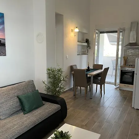 Four Stars * Sveti Petar (Zadar)