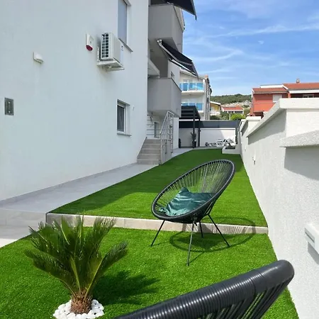 Four Stars Appartamento